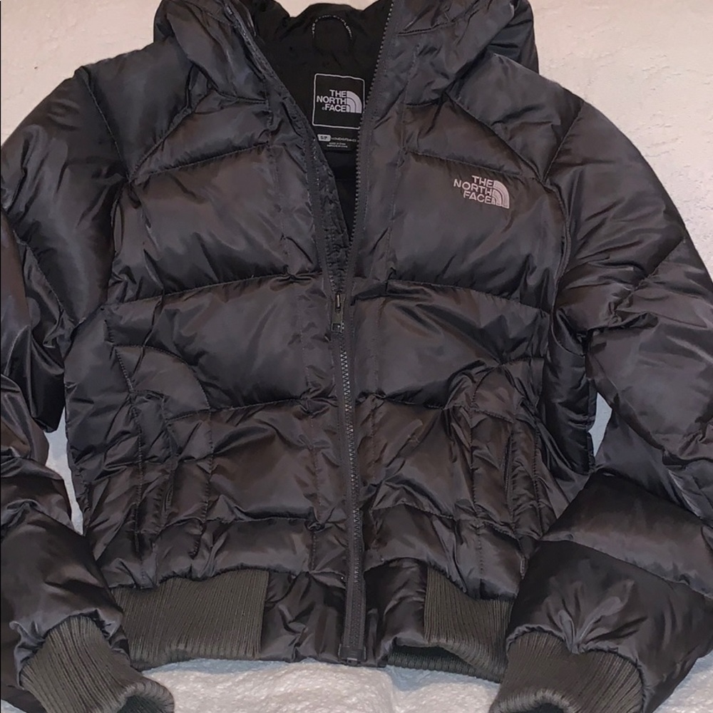 North face black down jacket with hood. Sz. Sm